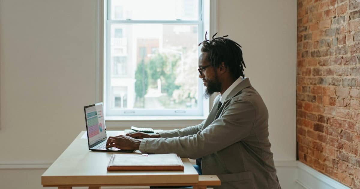 Accounting blog: The 11 Best Tax Deductions & Money-Saving Strategies for Freelancers